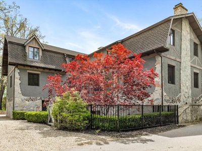 501 El Portal Dr, Michiana Shores, IN, 46360