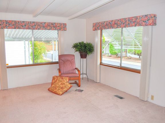 3rd image of 11436 SE 208th St Space 132