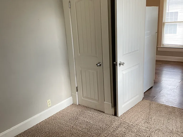 2805 S Joplin Ave — Photo 8