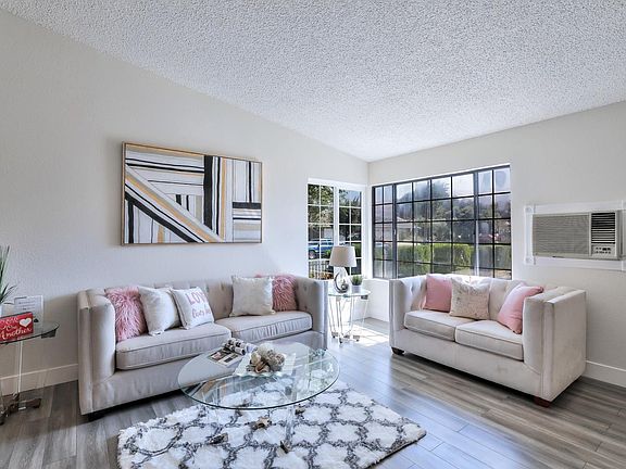 4th image of 3053 Pavan Dr
