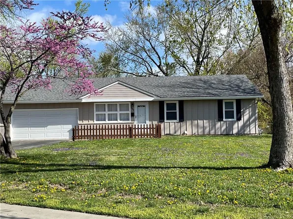 7900 W 91st St, Overland Park, KS 66212