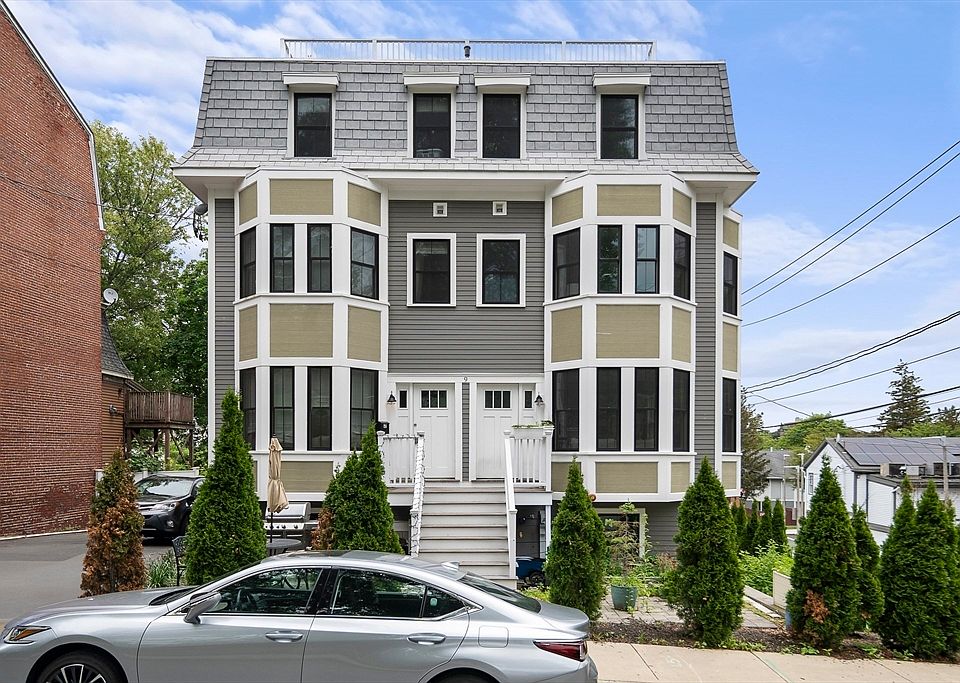 1st image of 9 Cedar St #1