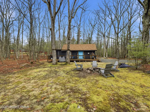 1596 Route 590, Hawley, PA 18428