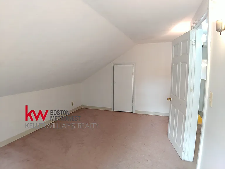 77 Hudson St #2 — Photo 17