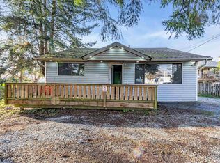 20309 Lorne Ave, Maple Ridge, BC V2X1G2