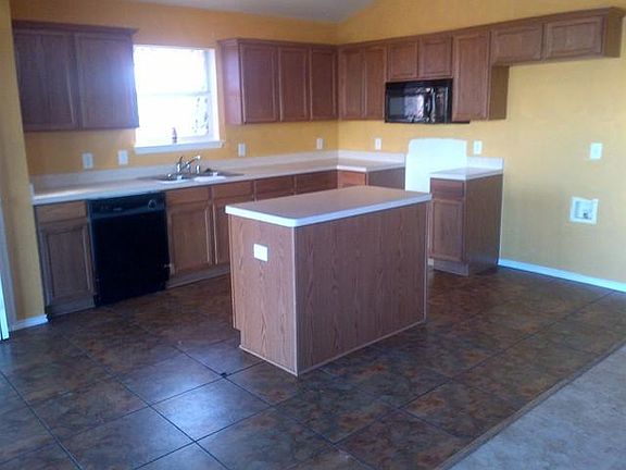 2nd image of 1803 Fairbanks Dr