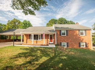 1045 Moreview Dr, Lynchburg, VA 24502