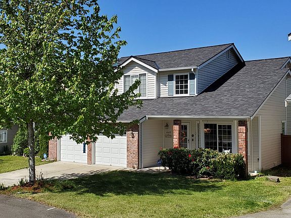 2nd image of 6143 Snowberry Ln NE