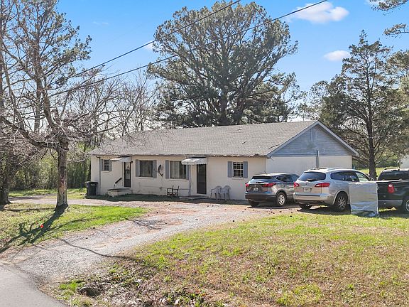 2nd image of 3943 Tom Manis Rd NE