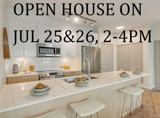 6968 Royal Oak Ave #406, Burnaby, BC V5J 4J2
