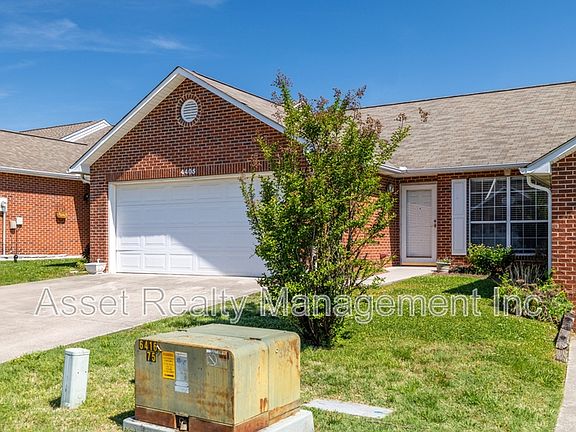 5th image of 4405 Greenfern Way #1