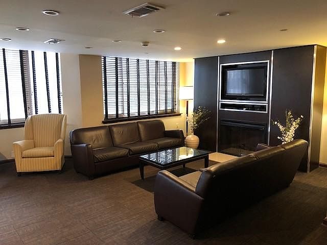 Party Room and Lounge