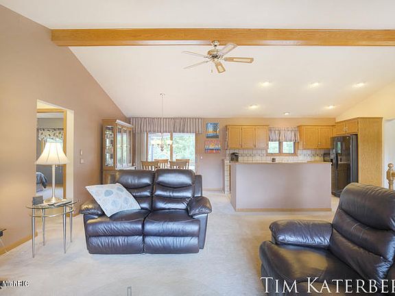 4th image of 59 Suncrest Ct SW