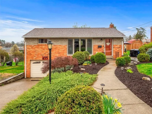 435 Elaine Dr, Pittsburgh, PA 15236