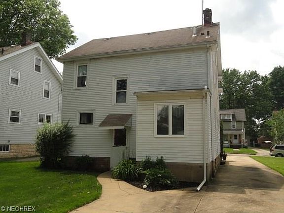 3rd image of 1565 8th St