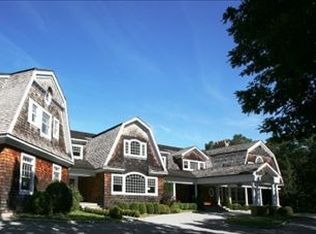 1358 Deerfield Rd, Water Mill, NY 11976