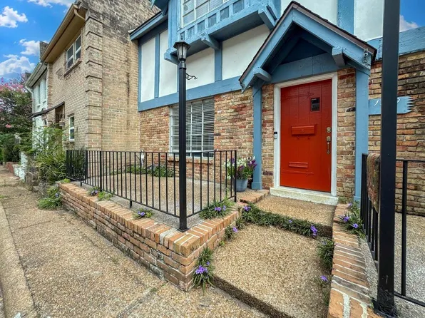 1219 Saxony Ln, Houston, TX 77058