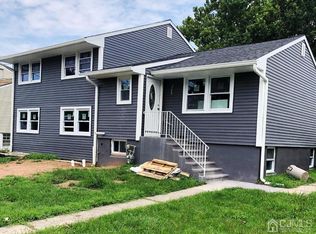 14 Hickock St, Fords, NJ 08863