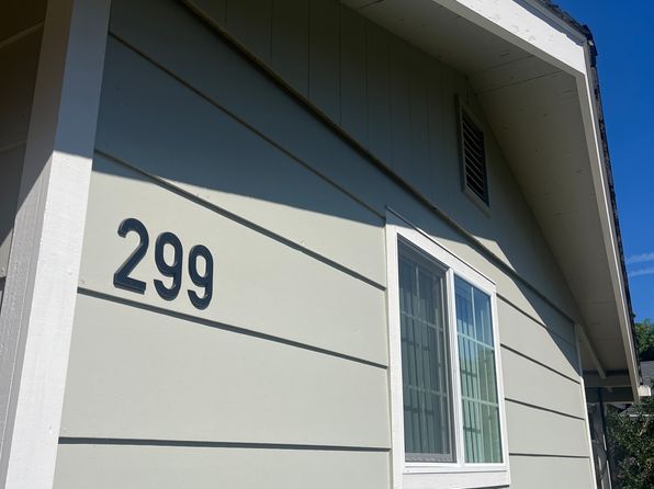 299 Lobelia Ave