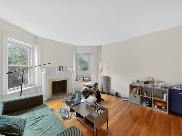 1069 Beacon St APT 5, Brookline, MA 02446
