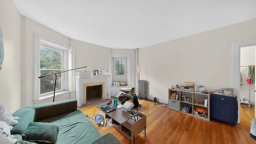 1071 Beacon St #7 Photo 1