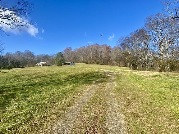 3rd image of 4570 Highway 64 E
