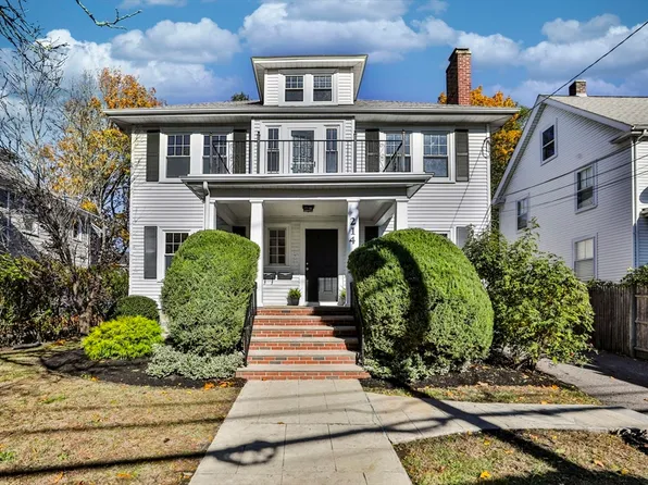 214 Brook Rd, Milton, MA 02186