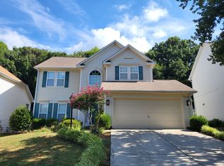 2424 Thornfield Rd, Charlotte, NC 28273