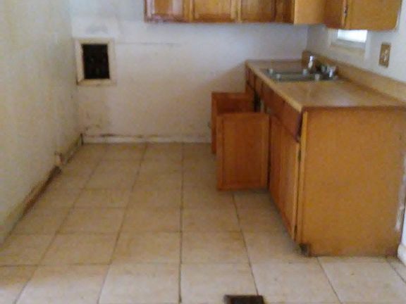 4th image of 3810 Necco Ave