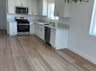 430 Park Dr #A, Bakersfield, CA 93306