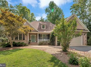 102 Birdie Rd, Locust Grove, VA 22508