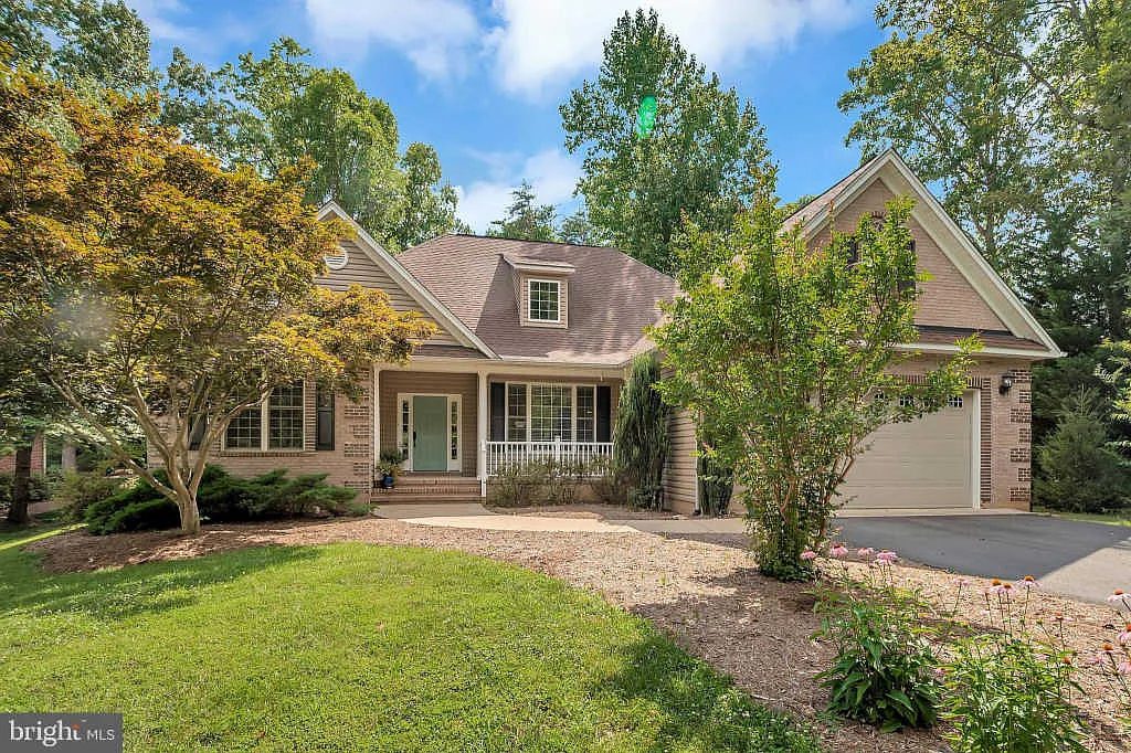 102 Birdie Rd photo 1