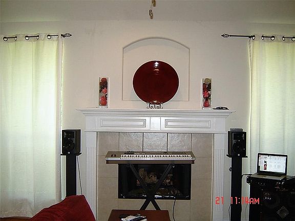 5th image of 6928 Chapelridge Dr