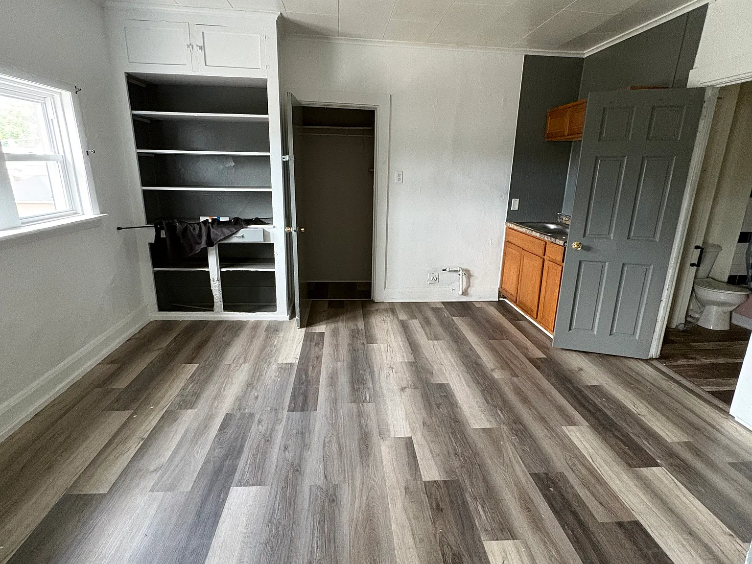 1 bed, 1000 sqft, $1,350 — Photo 3