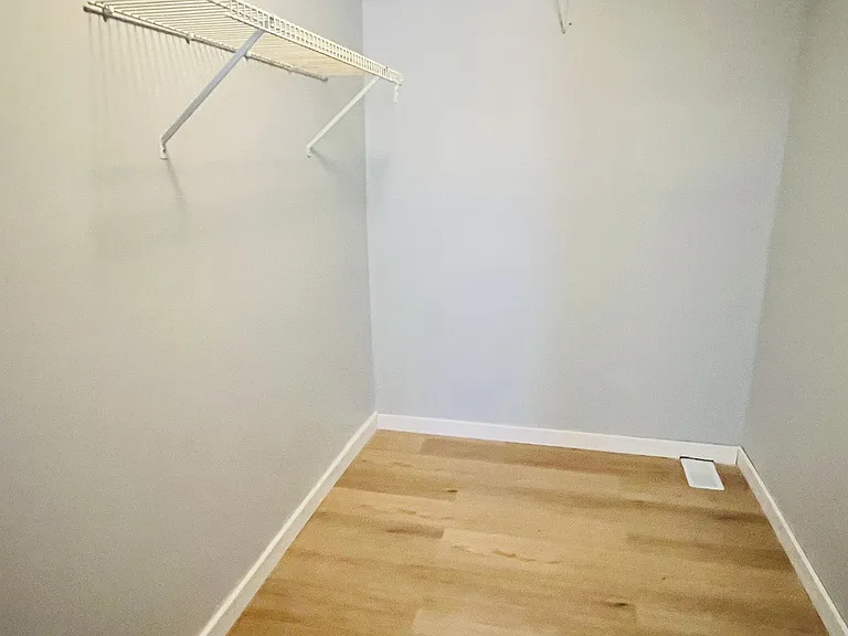 431 S Village Ct #1 — Photo 49