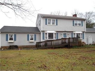 97 Berlin Rd, Cromwell, CT 06416