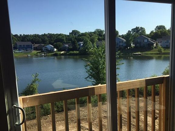 2nd image of 601 Trumpeter Bay Dr