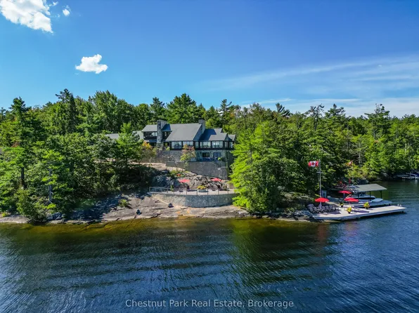 1088 Lawland Heights Rd #2, Gravenhurst, ON P1P 1R2