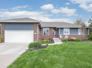 1618 W Elm St, Andover, KS 67002