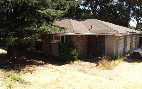 4th image of 5958 Garfield Ave