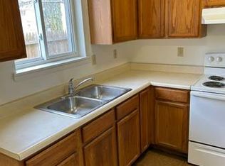 355 Saint Paul St, Burlington, VT 05401