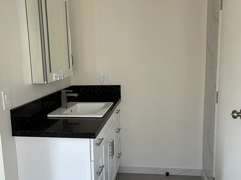 Knollwood Homes LLC — Photo 8