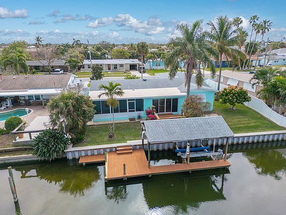 3rd image of 453 Penguin Dr