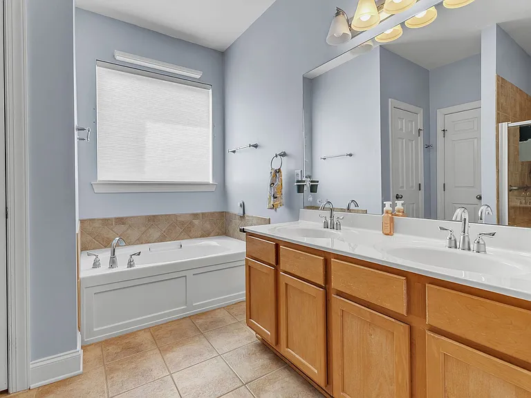 812 Pisgah Park — Photo 22