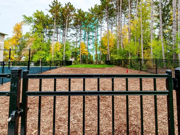 Legacy Pointe Apartments