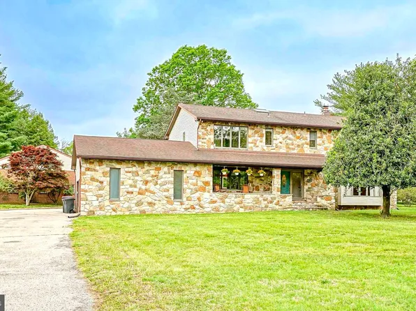 1056 Chews Landing Rd, Clementon, NJ 08021