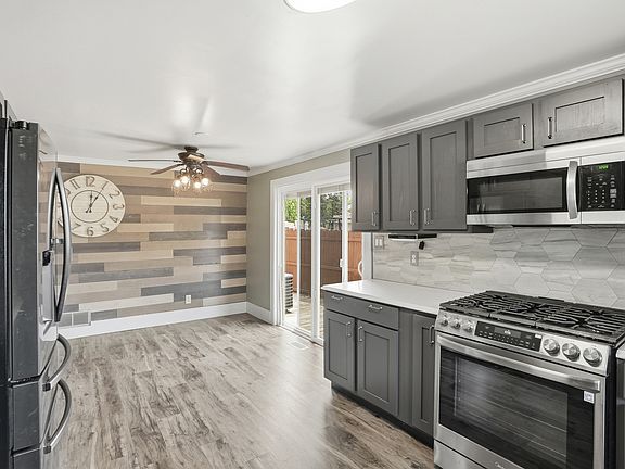 5th image of 1150 Pheasant Dr