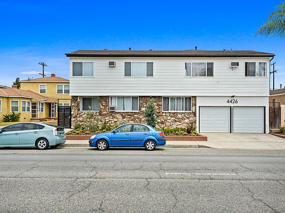 2nd image of 4426 N Lakewood Blvd APT 8