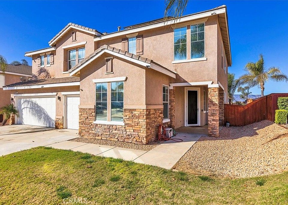 1st image of 35153 El Diamante Dr