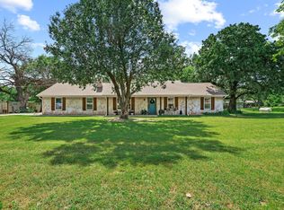 3353 County Road 2130, Telephone, TX 75488